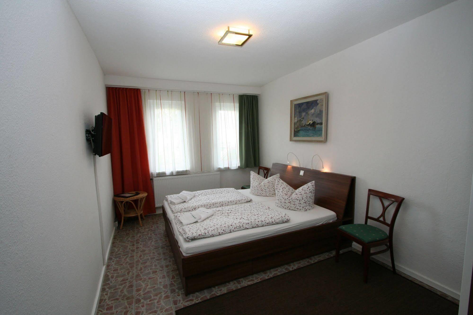 Pension Gestuet Lindenhof Templin Bagian luar foto